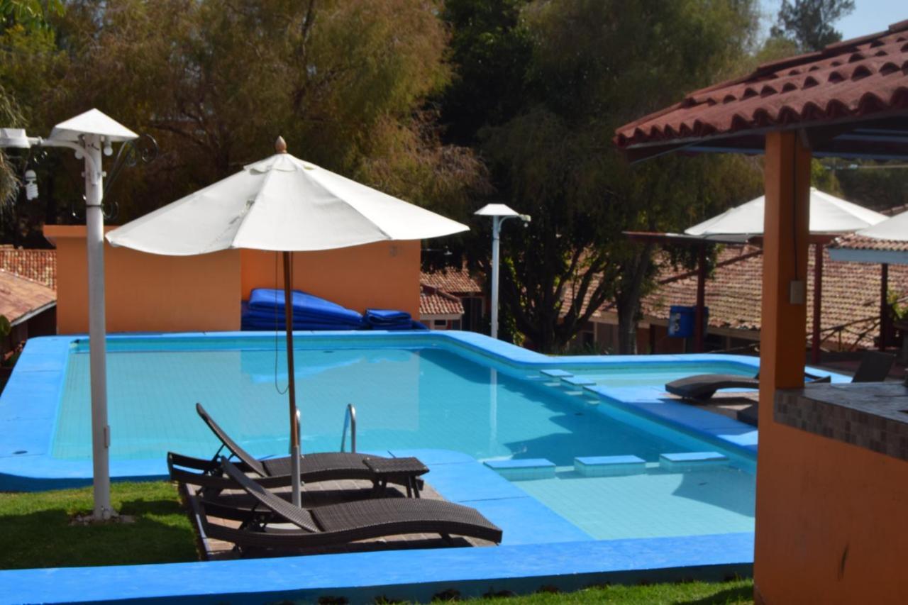 Hotel Chapala Country מראה חיצוני תמונה