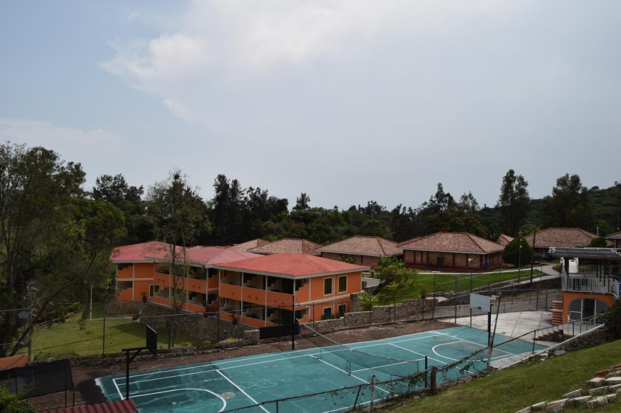 Hotel Chapala Country מראה חיצוני תמונה