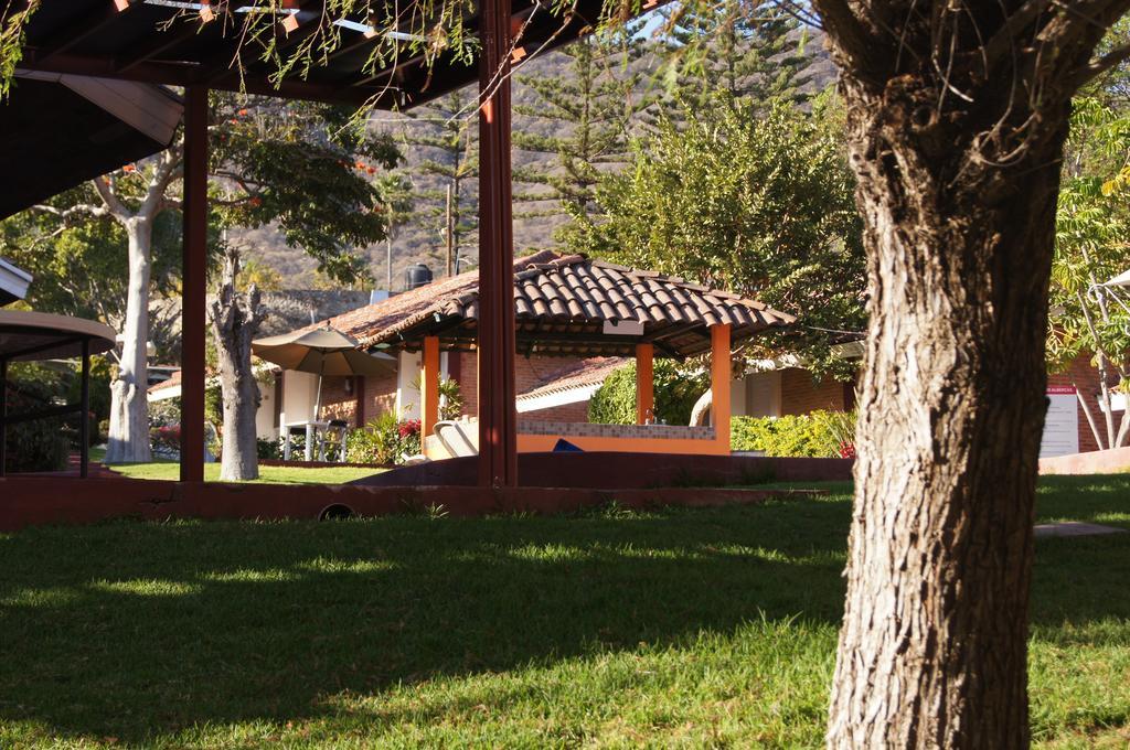Hotel Chapala Country מראה חיצוני תמונה